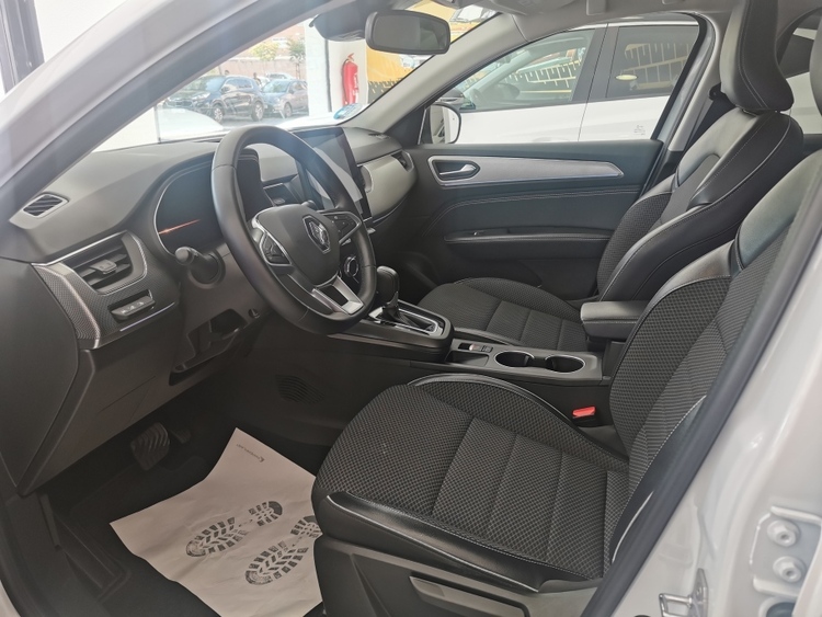 RENAULT ARKANA Tecno Mild-Hybrid 2WD foto 7