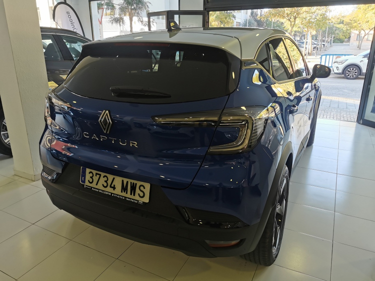 Renault Captur II Techno foto 3