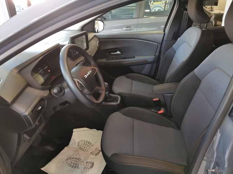 DACIA JOGGER EXTREME GO HYBRID foto 4