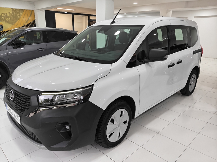 NISSAN TOWSTAR ACENTA + 1.3 TCE 130CV foto 2