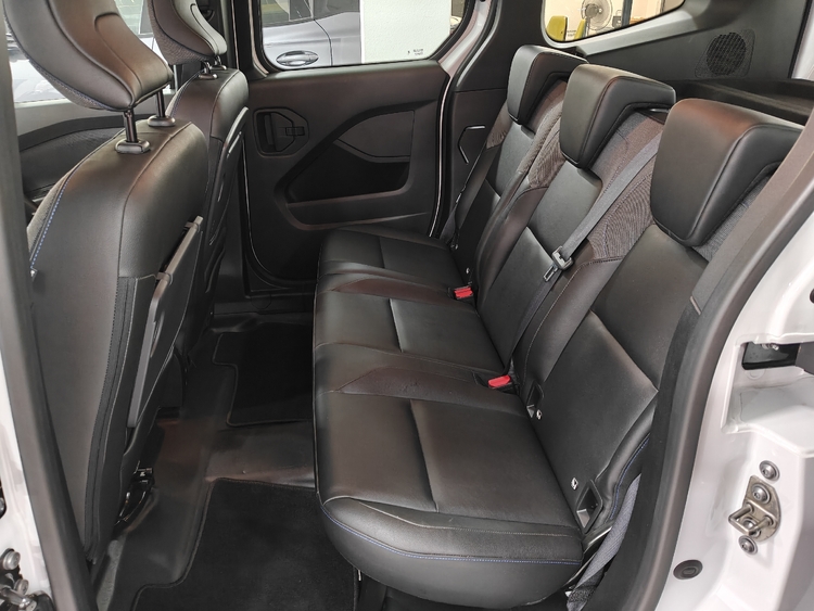 NISSAN TOWSTAR ACENTA + 1.3 TCE 130CV foto 6