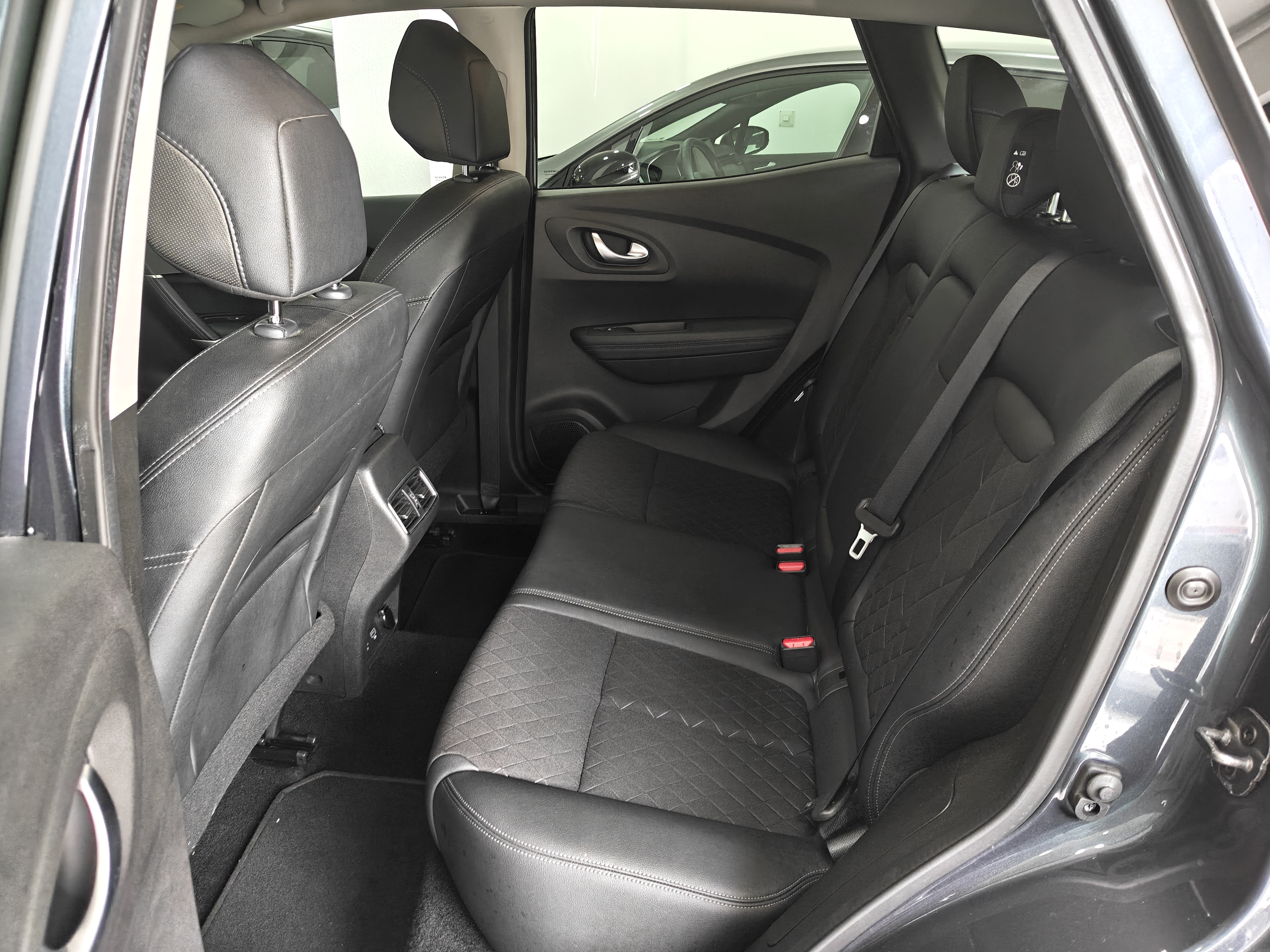 RENAULT KADJAR ZEN  1.3 TCE 140CV foto 6