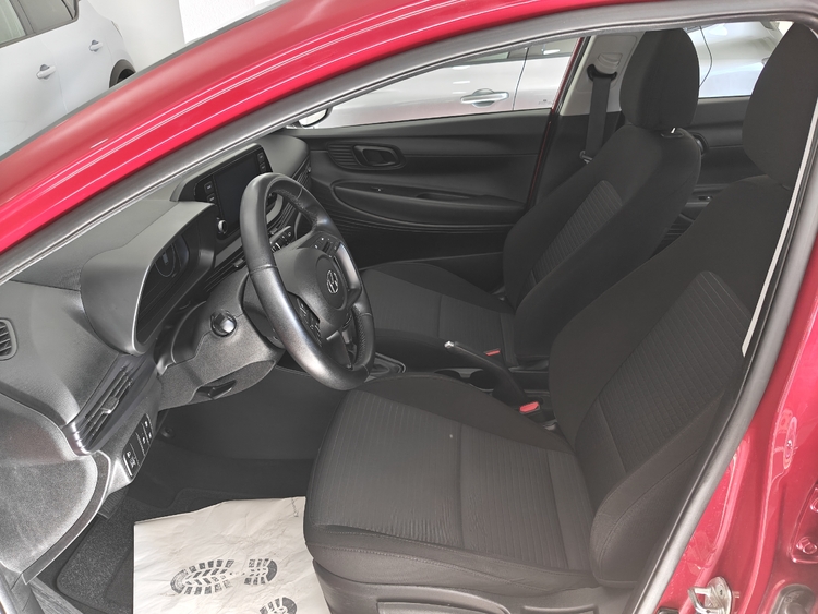 HYUNDAI i20 KLASS 1.0TGDI 100CV DCT foto 4