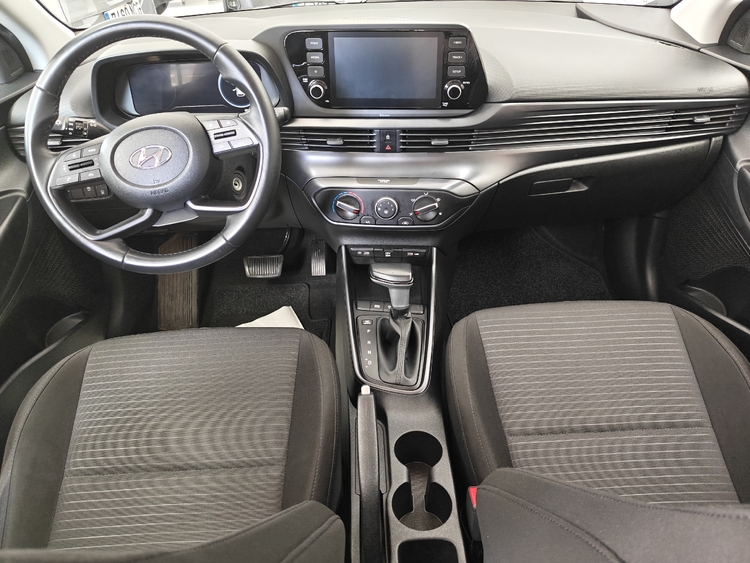HYUNDAI i20 KLASS 1.0TGDI 100CV DCT foto 6